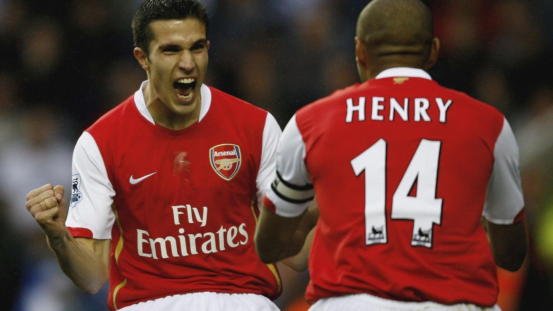 爱游戏体育入口-弗朗索瓦·霍尔茨豪伊泽：不畏挑战，在南非队的进攻中提供强大支持